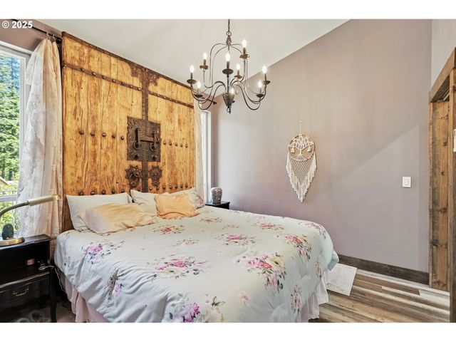 11 EDGEWATER Dr, Carson, WA 98610