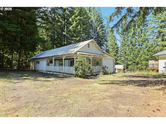 11 EDGEWATER Dr, Carson, WA 98610