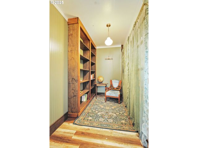 11 EDGEWATER Dr, Carson, WA 98610