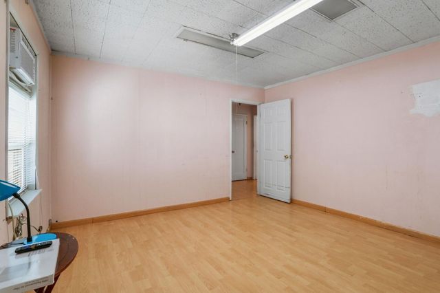 2935 Mckee Road, San Jose, CA 95127