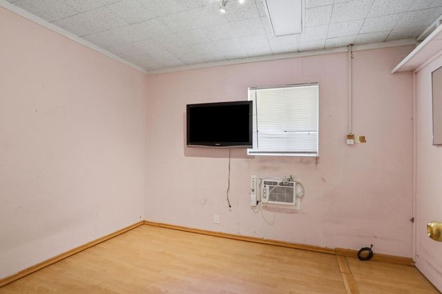 2935 Mckee Road, San Jose, CA 95127