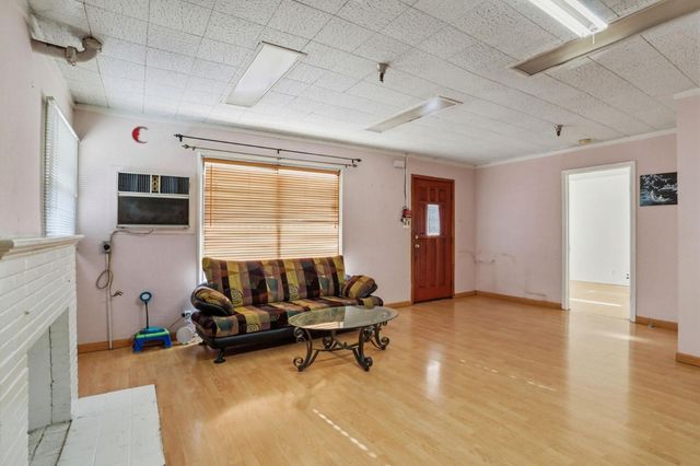 2935 Mckee Road, San Jose, CA 95127