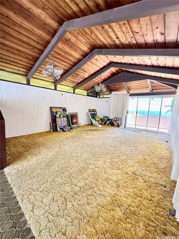 1776 Kumakani Loop, Honolulu, HI 96821