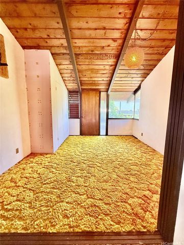 1776 Kumakani Loop, Honolulu, HI 96821