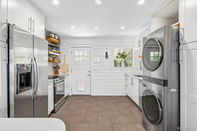 1655 S Shoshone Street, Denver, CO 80223