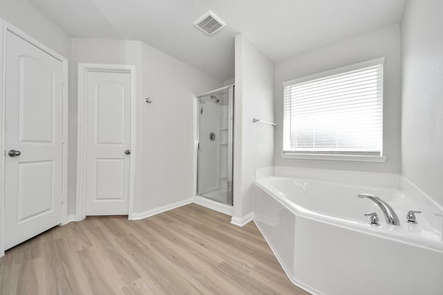 3113 Foresail Lane, Texas City, TX 77510