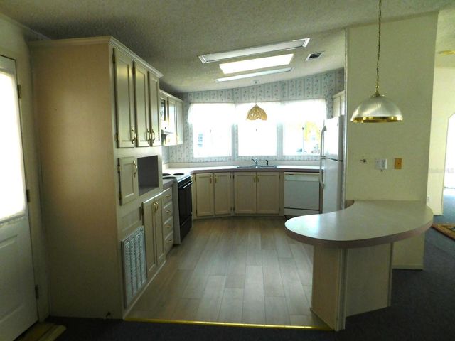 1001 STARKEY ROAD 639, Largo, FL 33771