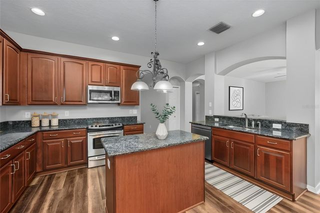 15501 KINGSMILL PLACE, Odessa, FL 33556