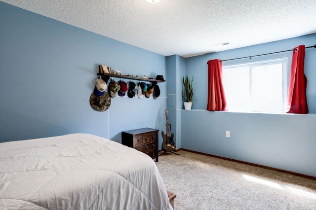 10850 W Dora Ct, Wichita, KS 67209