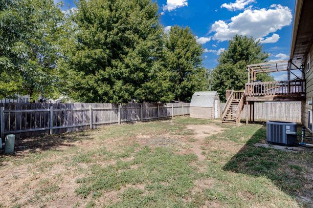 10850 W Dora Ct, Wichita, KS 67209