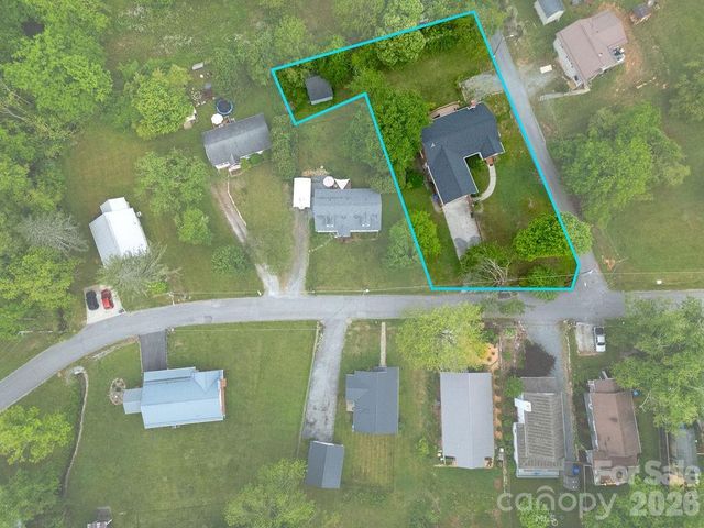 100 Kilpatrick Street, Brevard, NC 28712