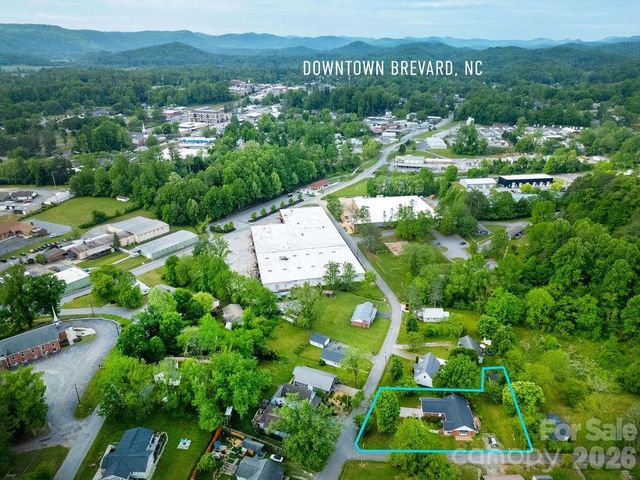 100 Kilpatrick Street, Brevard, NC 28712