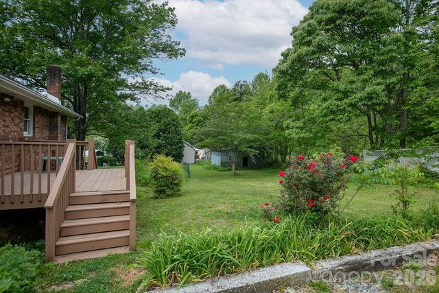100 Kilpatrick Street, Brevard, NC 28712