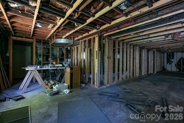 100 Kilpatrick Street, Brevard, NC 28712