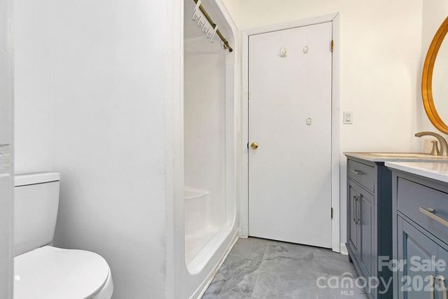 100 Kilpatrick Street, Brevard, NC 28712