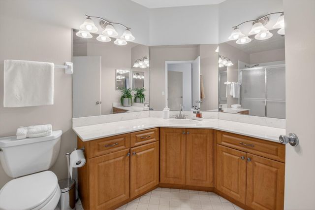 5155 Europa Drive M, Boynton Beach, FL 33437