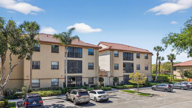 5155 Europa Drive M, Boynton Beach, FL 33437