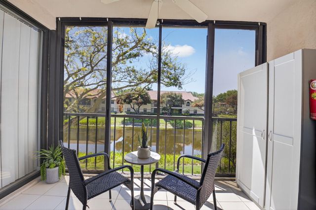 5155 Europa Drive M, Boynton Beach, FL 33437