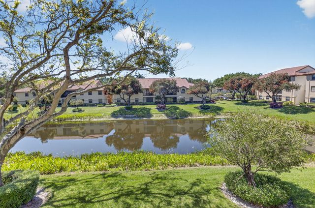 5155 Europa Drive M, Boynton Beach, FL 33437