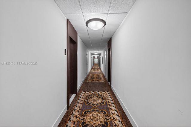 2851 NE 183rd St 216E, Aventura, FL 33160