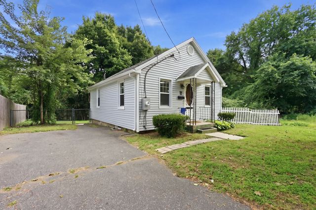 85 Silas St, Springfield, MA 01109