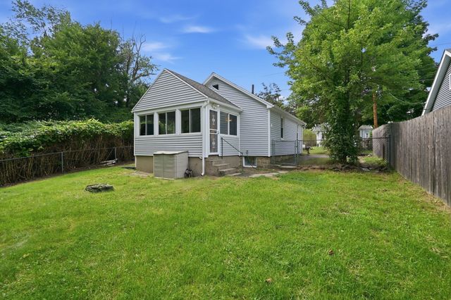 85 Silas St, Springfield, MA 01109