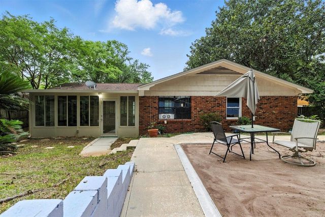 2780 Raintree Circle, Tallahassee, FL 32308