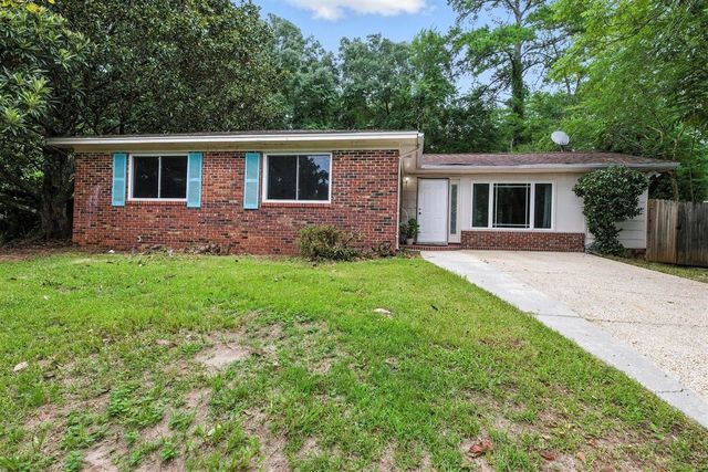 2780 Raintree Circle, Tallahassee, FL 32308