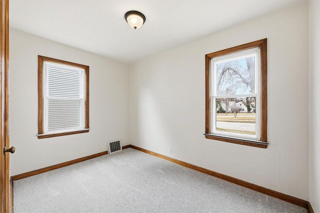 8435 W Townsend STREET, Milwaukee, WI 53222