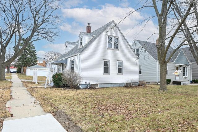 8435 W Townsend STREET, Milwaukee, WI 53222