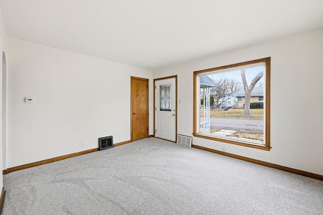 8435 W Townsend STREET, Milwaukee, WI 53222