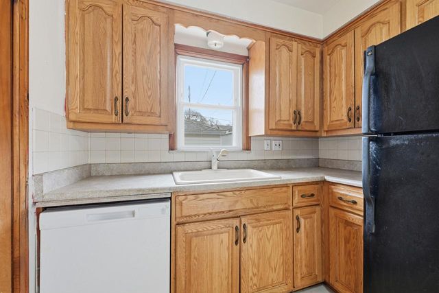 8435 W Townsend STREET, Milwaukee, WI 53222