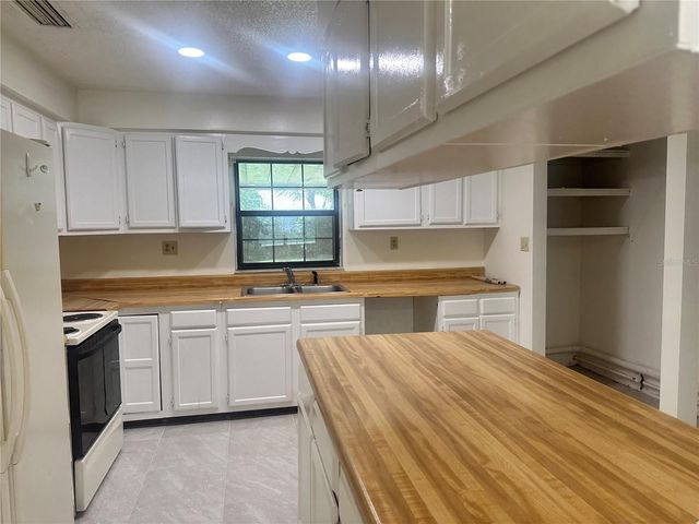 5078 SE 135TH STREET, Summerfield, FL 34491