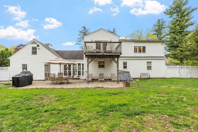 289 Sterling Rd, Lancaster, MA 01523