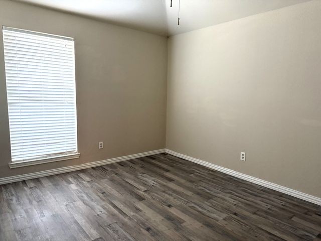 1621 Winter Park Lane, Lewisville, TX 75077