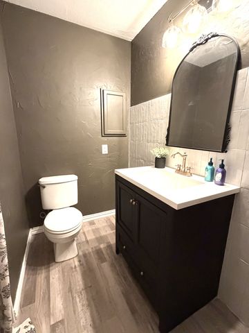 1621 Winter Park Lane, Lewisville, TX 75077