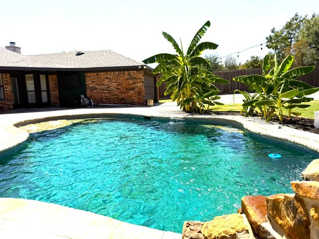 1621 Winter Park Lane, Lewisville, TX 75077