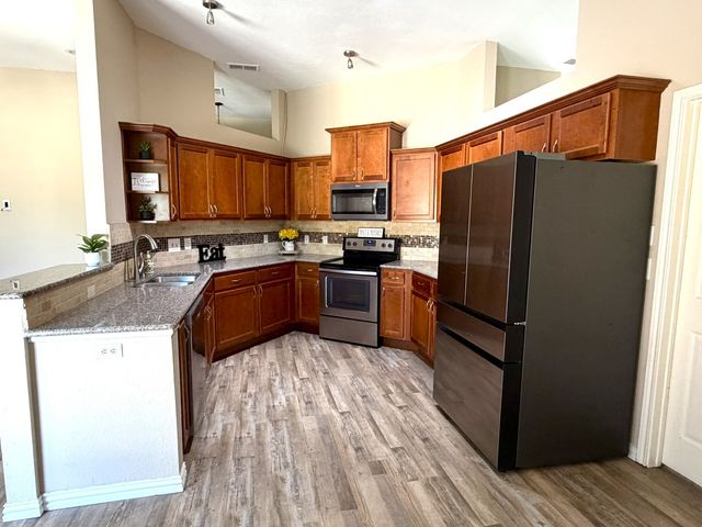 1621 Winter Park Lane, Lewisville, TX 75077