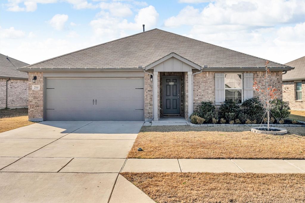 2310 Bellewood Court, Crandall, TX 75114