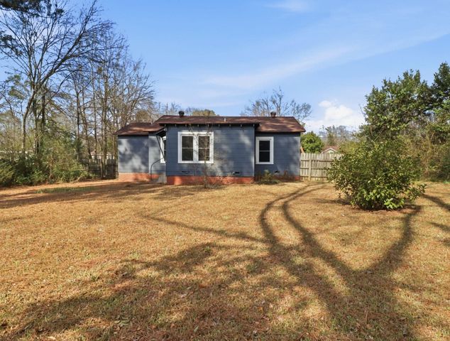 124 FAIRVIEW, Marshall, TX 75672