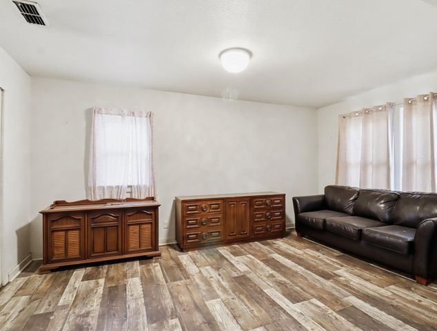 124 FAIRVIEW, Marshall, TX 75672