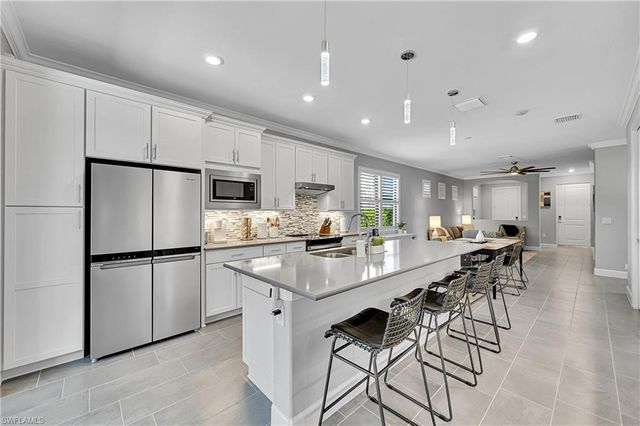 3900 Black Eagle LN, Fort Myers, FL 33966