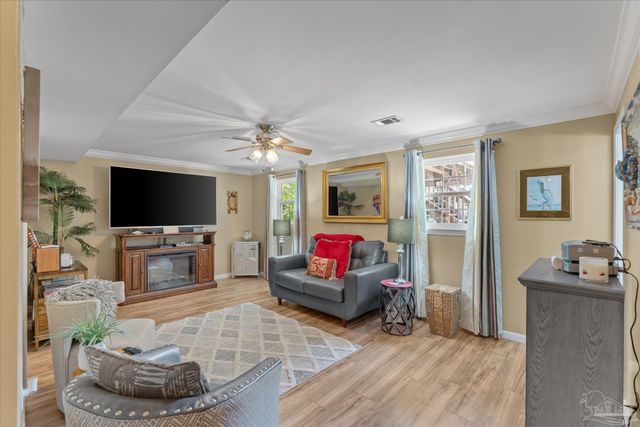 3310 Bluewater Dr, Pensacola, FL 32503