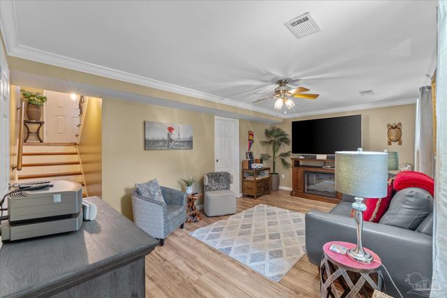 3310 Bluewater Dr, Pensacola, FL 32503