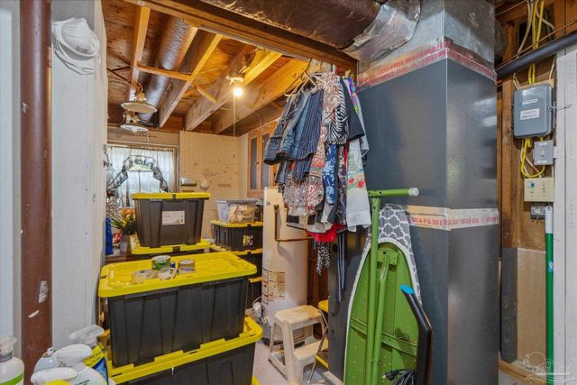 3310 Bluewater Dr, Pensacola, FL 32503