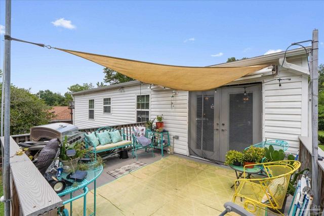 3310 Bluewater Dr, Pensacola, FL 32503