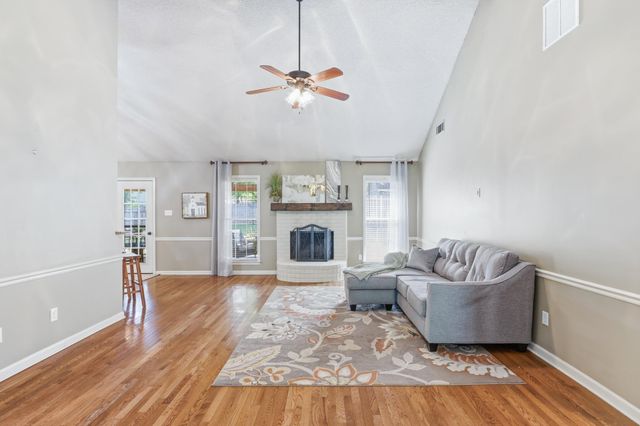 3468 HUNTERFIELD LN, Bartlett, TN 38135