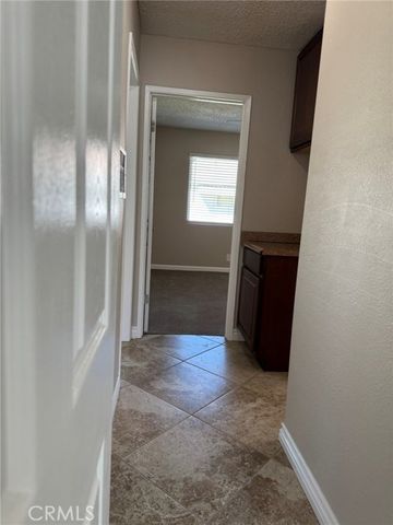 150 E Lakeshore Drive 14, Lake Elsinore, CA 92530