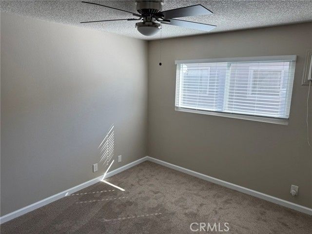 150 E Lakeshore Drive 14, Lake Elsinore, CA 92530