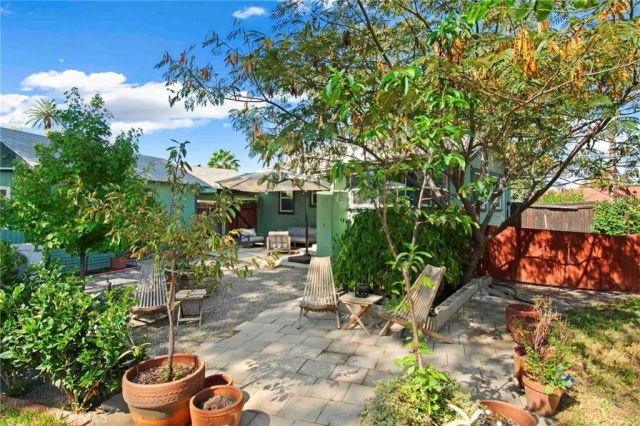 5766 Grand Avenue, Riverside, CA 92504